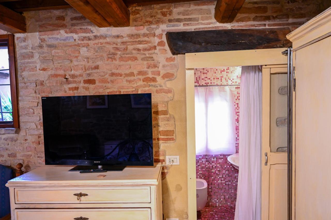 Il Poggio Villa Mombaroccio Buitenkant foto