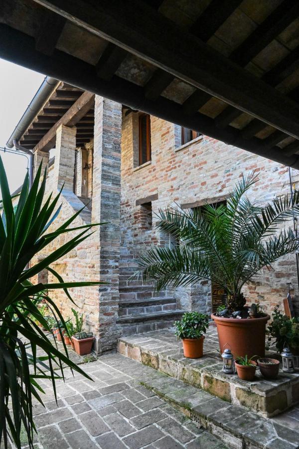 Il Poggio Villa Mombaroccio Buitenkant foto