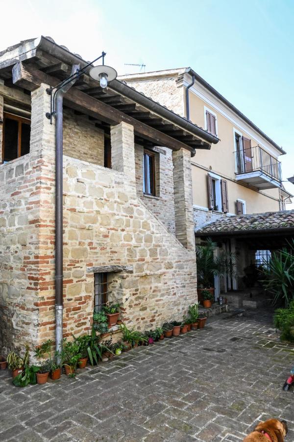 Il Poggio Villa Mombaroccio Buitenkant foto