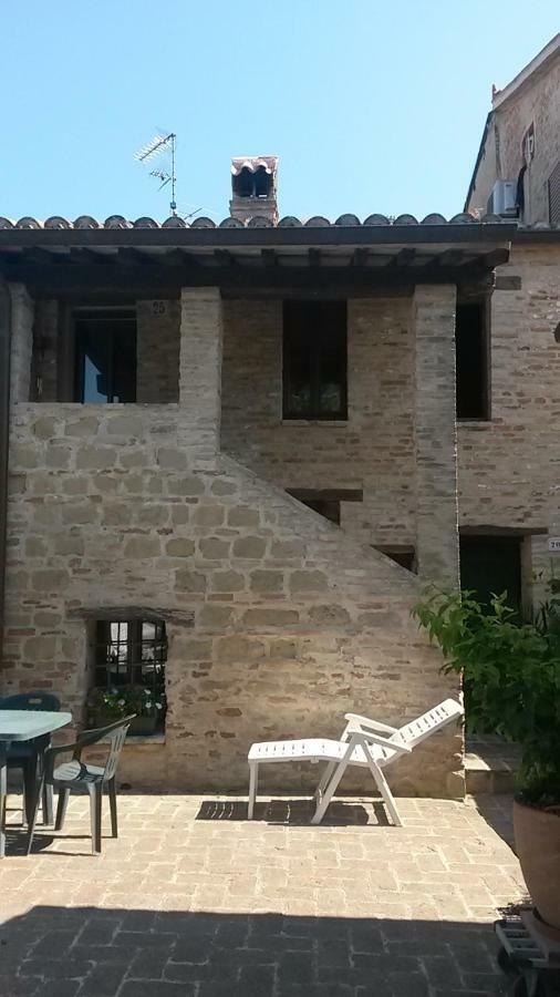 Il Poggio Villa Mombaroccio Buitenkant foto