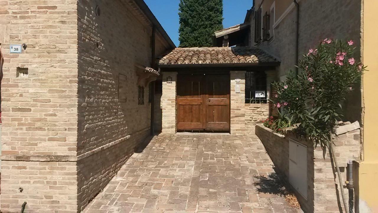 Il Poggio Villa Mombaroccio Buitenkant foto