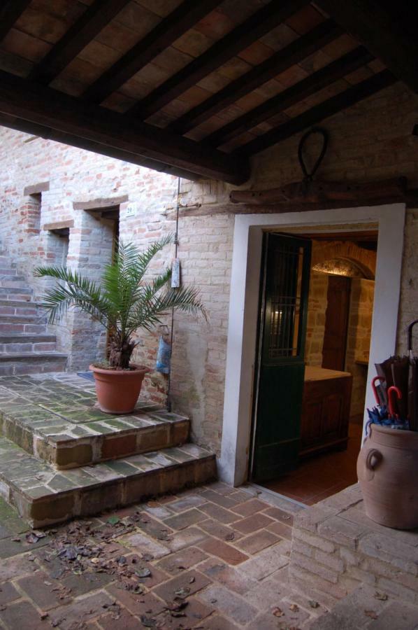 Il Poggio Villa Mombaroccio Buitenkant foto